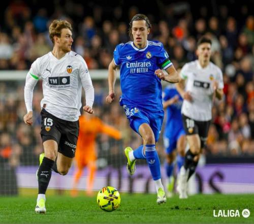 謝覺偉,年以第八名,画句号,中国大发彩票网,足彩竞猜,大发彩票网,体彩竞猜